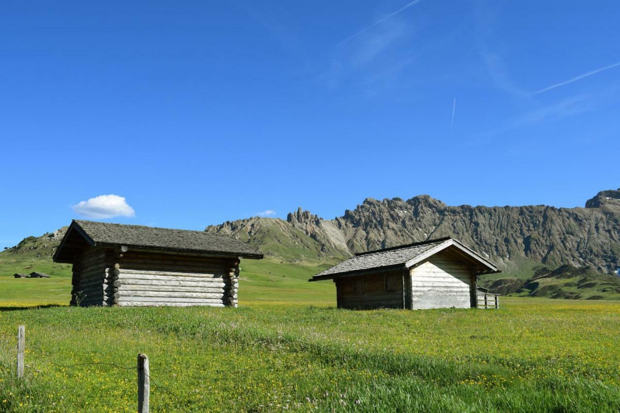 Schlossblick Fiè Buitenkant foto